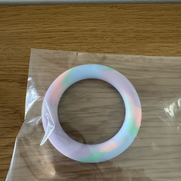 Assorted Silicone Teething Rings - NWOT - Picture 6 of 8